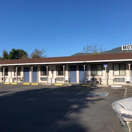 Kelseyville Motel Екстериор снимка