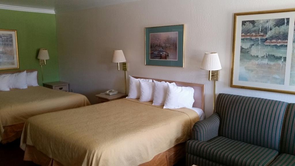 Kelseyville Motel Екстериор снимка