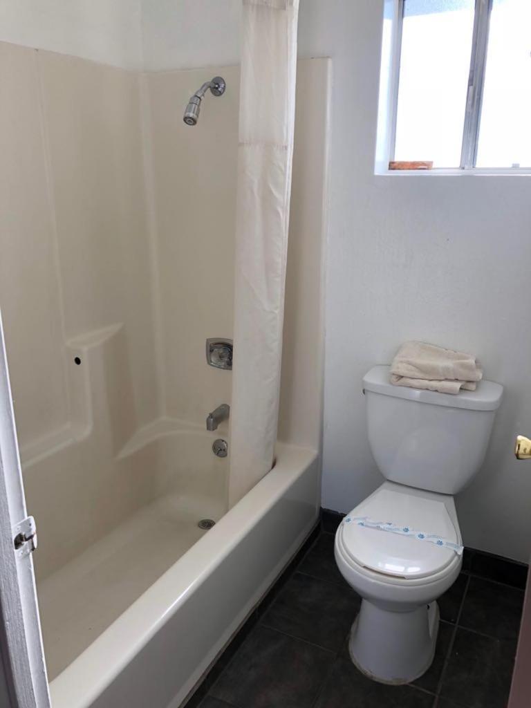 Kelseyville Motel Екстериор снимка